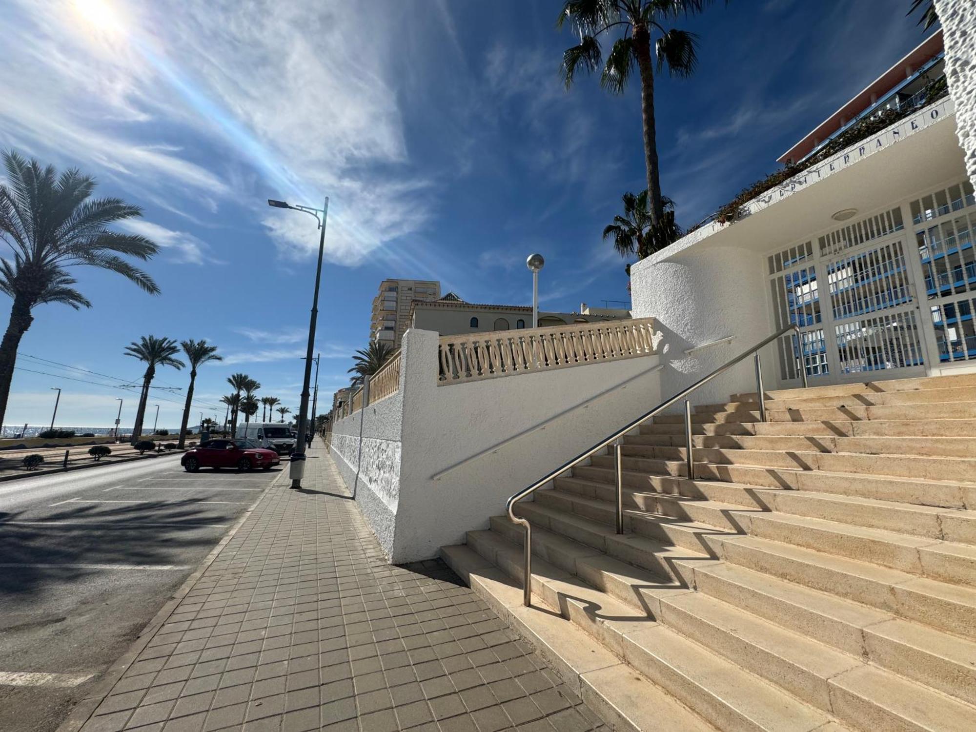 Apartamento Muchavista Primera Linea De Playa By El Conserje El Campello Exteriör bild